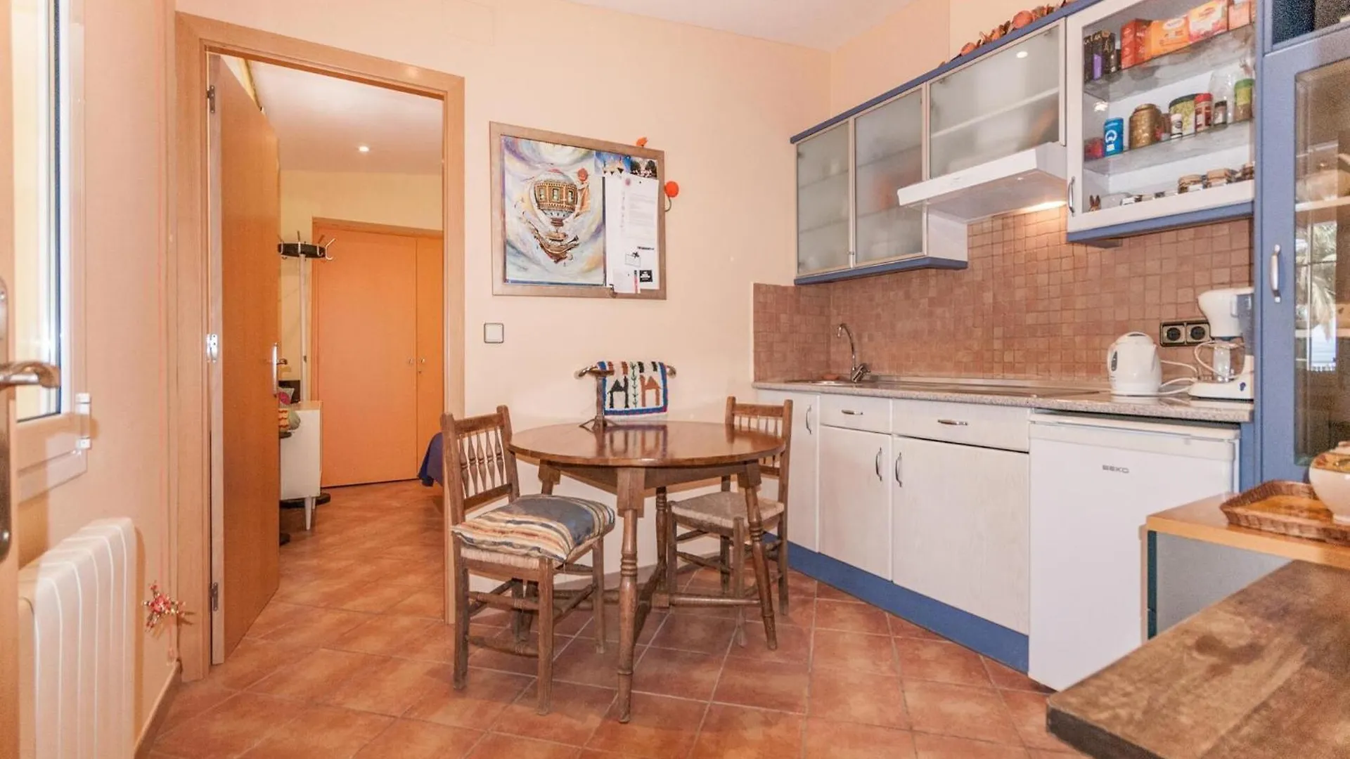 Modern Apartment In Roses With Swimming Pool Spanien